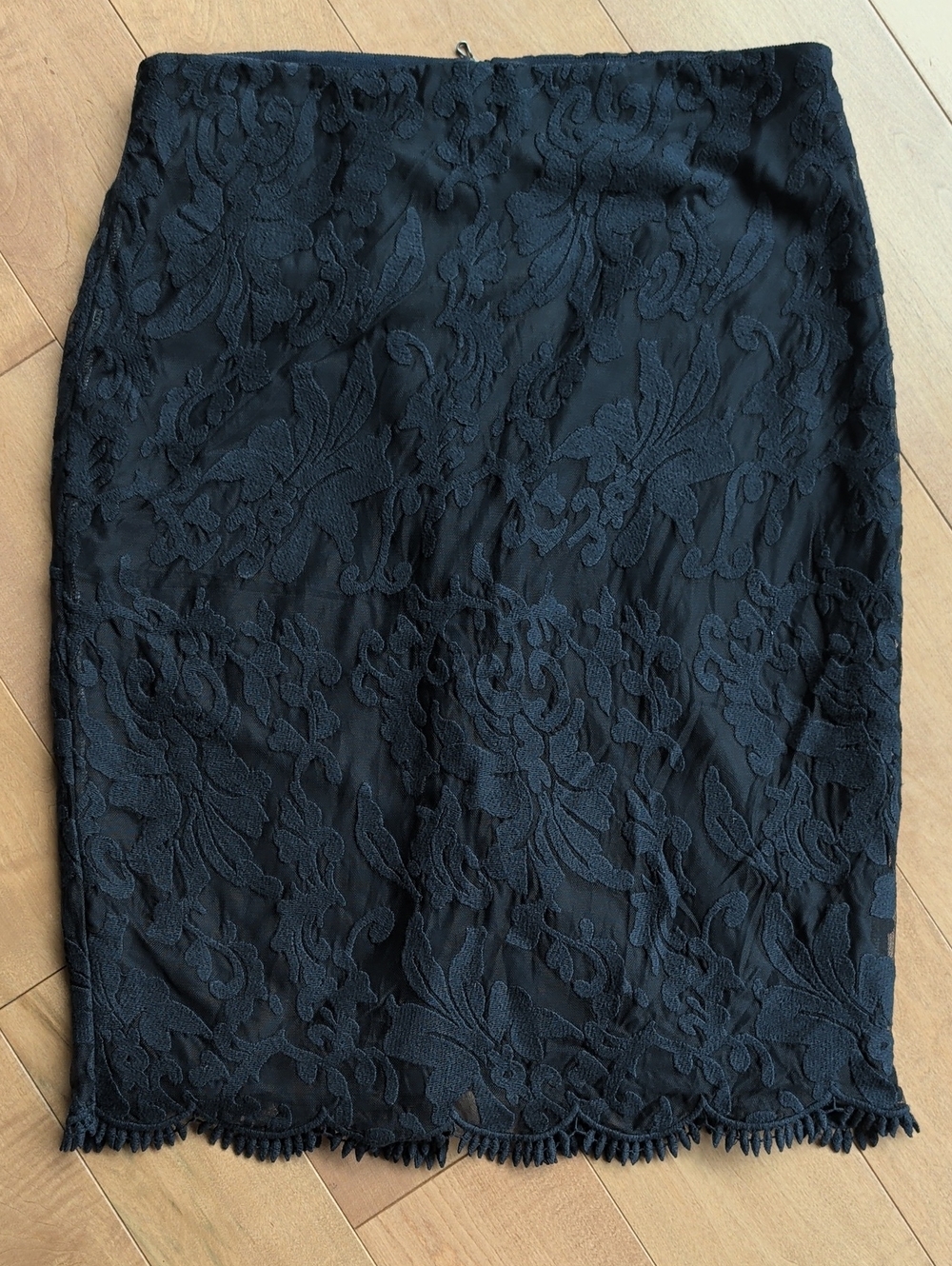 Ann Taylor Navy Lace Pencil Skirt - Women's Elegant Floral Design